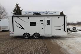 featherlite horse and livestock trailers