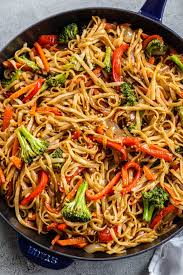 veggie lo mein video under 30