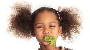 Striding past samples of Pop Tarts and pizza and cookies, Jessica Shelly made a beeline for a booth selling individually packaged sliced fruits and veggies. - lettuce-kid-master