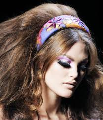 If you have naturally frizzy hair you only need to straighten your hair at the top. Makeup Looks 70s Hair And Makeup Disco Makeup 70s Hair