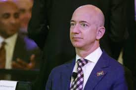 The former amazon ceo will be among the travellers on the first passenger flight of blue origin. Jeff Bezos Suspects Lauren Sanchez S Brother Leaked His Raunchy Texts Observer
