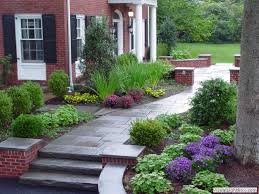 Seven Easy Walkway Ideas To Create Curb