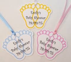 Unique baby shower gifts can be hard to come by, but this list of the best baby shower gift ideas is full of presents new moms will love. Personalised Baby Shower Footprint Favour Gift Tags