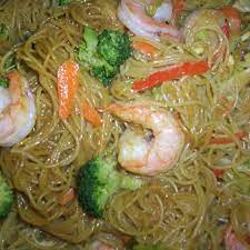 mai fun noodles with shrimp
