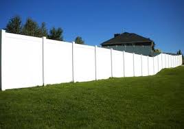 6 Ft Tall Vinyl Privacy Fence With