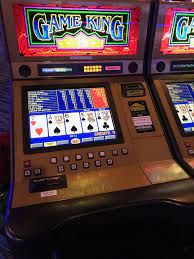 Next select the game you want to play from the games available by touching the game on the video screen. Video Poker Wikipedia