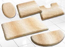 Kurzflorige, dichte teppiche sind ideal für allergiker für allergiker besonders geeignet sind kurzflorige, dichte teppiche. Badgarnitur Auch Fur Allergiker Geeignet Badgarnituren Brigitte Hachenburg
