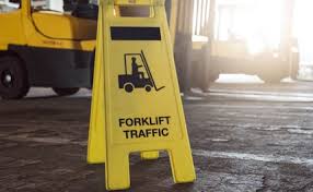 A Primer On Forklift Hand Signals