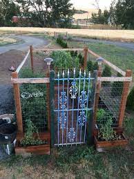 32 Vegetable Garden Fence Ideas