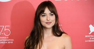 It looks good on any length of hair but mostly look good on the long hair. 30 Gorgeous Examples Of Long Hair With Bangs