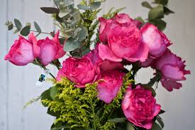 Order must be placed before 2pm for same day delivery in mainland uk from monday to friday, and 1pm on saturday. Where To Buy Fairtrade Flowers For Mother S Day Fairtrade Foundation