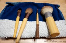 deep clean your makeup brushes