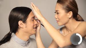 tomiho does the 5 minute makeup challenge
