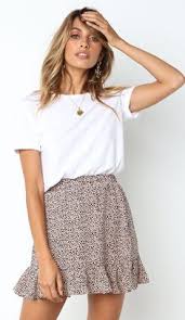 Get the best deals on girls skirt pattern and save up to 70% off at poshmark now! 51 Best Floral Mini Skirt Ideas Floral Mini Skirt Mini Skirts Fashion