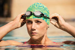 how-do-you-wear-a-swim-cap-without-pulling-hair