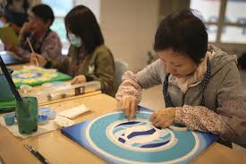 Read more about supervision requirements and learn about our reat supervisors on the supervision in expressive arts page. Scmp Why Art Is A Great Cancer Therapy Making Mandalas Relieves Our Pain And Stress Say Patients Hk Cancer Fund