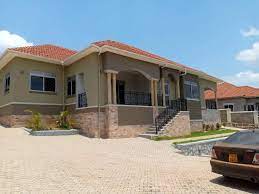 cost to build a house in uganda