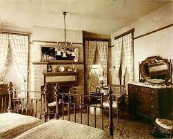 What was the look of houses in the 1910s? Bedroom 1910 S Flickr Photo Sharing 1910 House Edwardian Interior Victorian Interiors