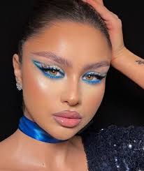 what color eyeshadow for blue dress