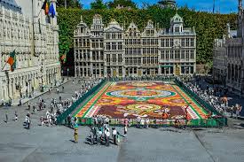 Toute l'europe animée en miniature ! Mini Europe Host Medieval Festival To Honour New Exhibitions