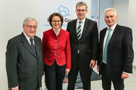 Haus & grund bayern dienstleistungs gmbh und creditreform ermöglichen es den mitgliedern der bayerischen ortsvereine, die bonität von mietinteressenten prüfen zu lassen. Haus Grund Nrw