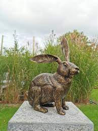 Bronze Rabbit Garden Decoration