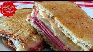 I made these up and my husband couldn't stop eating. Reuben Sandwich With Russian Dressing Air Fryer Recipes Youtube