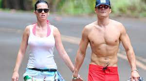 Katy perry and orlando bloom have family day at the beach. Liebes Comeback Katy Perry Und Orlando Bloom Auf Den Malediven Gesichtet Youtube