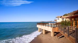 #2 best value of 19 places to stay in malibu. Nobu Partners With Robert De Niro And Larry Ellison To Open Luxury Malibu Inn The Hollywood Reporter