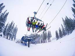 Buy the vermont travel club card and ski and ride for less at premier resorts in new england. Ski Guide How Tahoe Area Resorts Plan To Open For 2020 21 Season