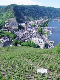 News, facts and insider information providing a complete overview of the second longest river in europe. Slowing Down In Germany S Mosel Valley By Rick Steves