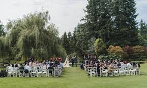 vandusen botanical garden wedding with