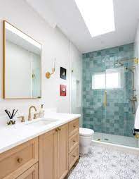 bathrooms with a low curb shower