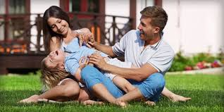 A top lawn care company, natural lawn of america offers some of the best lawn care services including organic lawn fertilizer and natural lawn care treatment. Organic Lawn Care Treatment Services In Ravenna Oh
