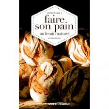 son pain au levain naturel