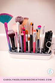 the best way to makeup brushes