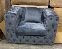 Available as couch, sectional, armchair in leather or fabric. Chesterfield Sofa Sessel Couch Marmor Mobel Silber Gold In Nordrhein Westfalen Essen West Ebay Kleinanzeigen