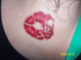 kiss of tattoo