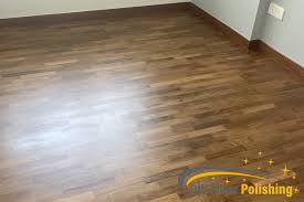 wood varnishing dw floor polishing