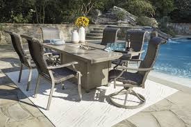 The fire pit has a simple finish that is attractive to match any outdoor living space decor. Windon Barn Patio Chair
