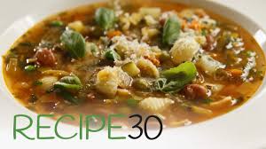 the best italian hearty minestrone soup
