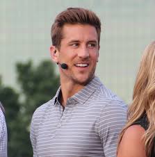 During three years he dated a. Jordan Rodgers Wikipedia