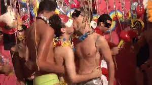 Michael y Juan tienen sexo gay después del carnaval ver en linea