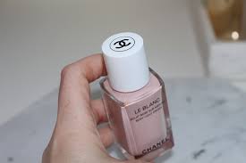 chanel le blanc rosy light drops review
