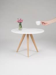 White Round Coffee Table With Solid Oak