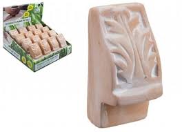 Terracotta Plant Pot Feet Leaf Design