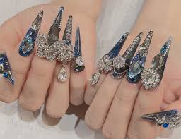 trending anese nail art