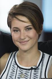 shailene woodley cries while getting