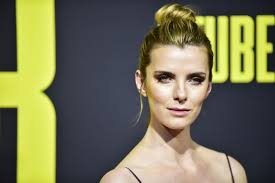 Betty gilpin deserves an emmy for her response to being nominated alone. Betty Gilpin Promises To Always Keep It Real