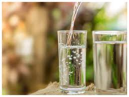 पानी की रक्षा है देश की सुरक्षा; Benefits Of Drinking Warm Water Why You Must Drink Warm Water Even In Summers